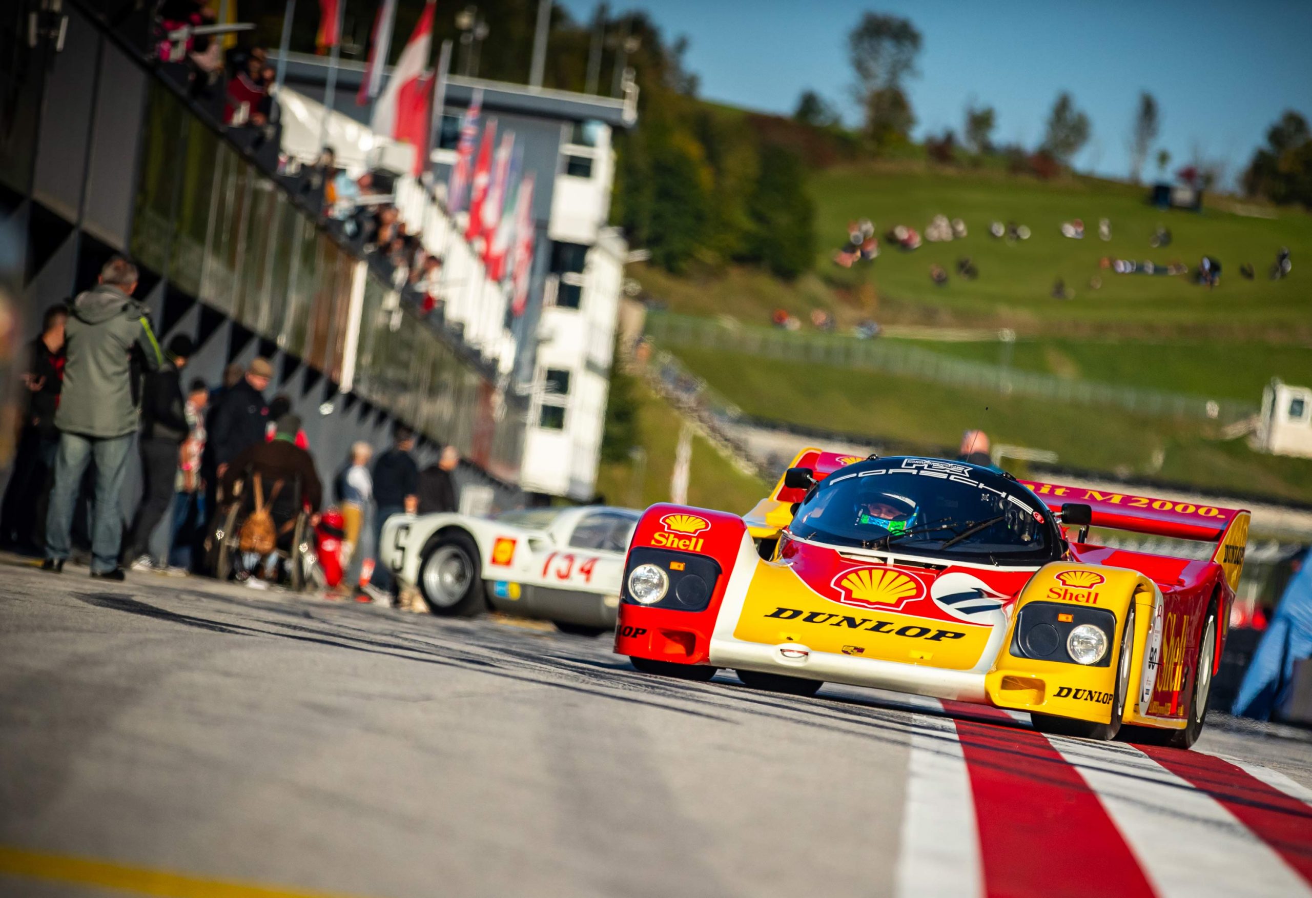 lgp25-boxenanlage-porsche962-gruppe-c-supercup-shell-foto-eric-metzner